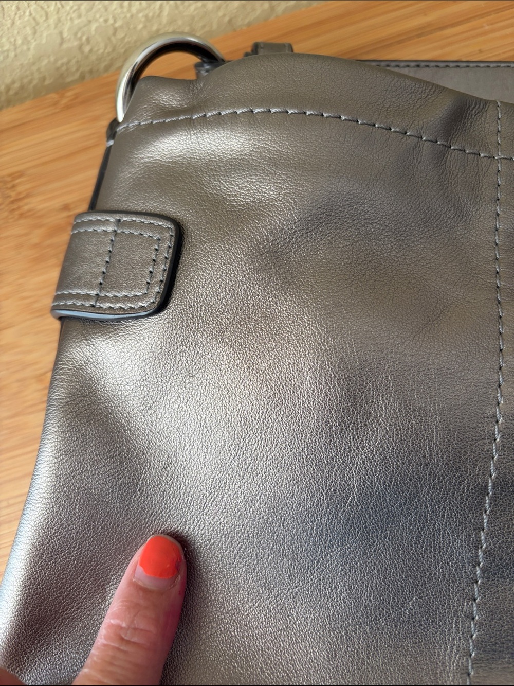 Coach Metallic Pewter Leather crossbody Bag with Chain Accent - Picture 6 of 8